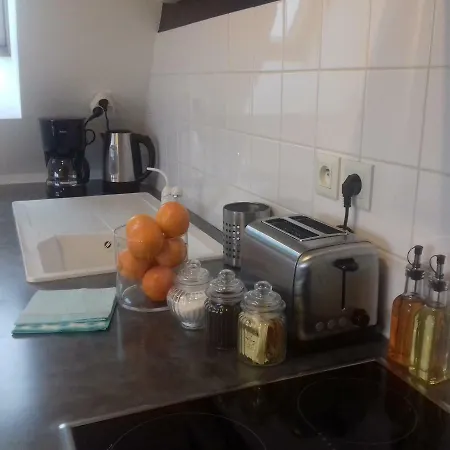 Balcon Avec Vue Panoramique De La Mer, Le Village Et La Campagne - Parking Prive דירה *